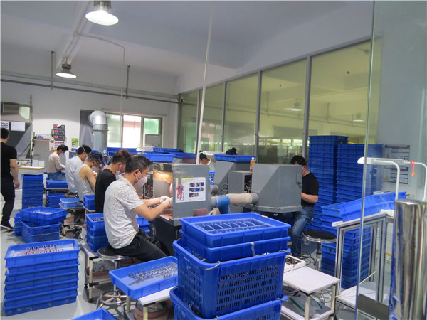 亚马逊眼镜爆款背后的隐形推手 专注源头制造与技术赋能的工厂